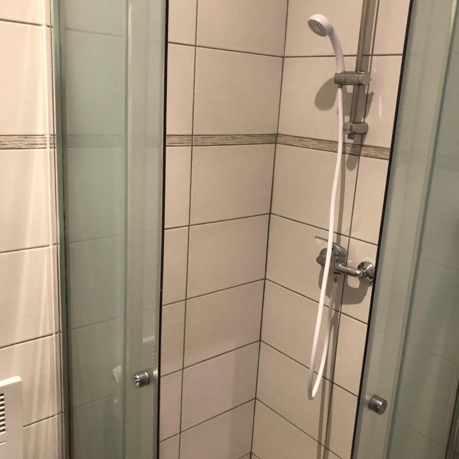 Апартаменты Studio Lit Separe Tarbes Centre Экстерьер фото